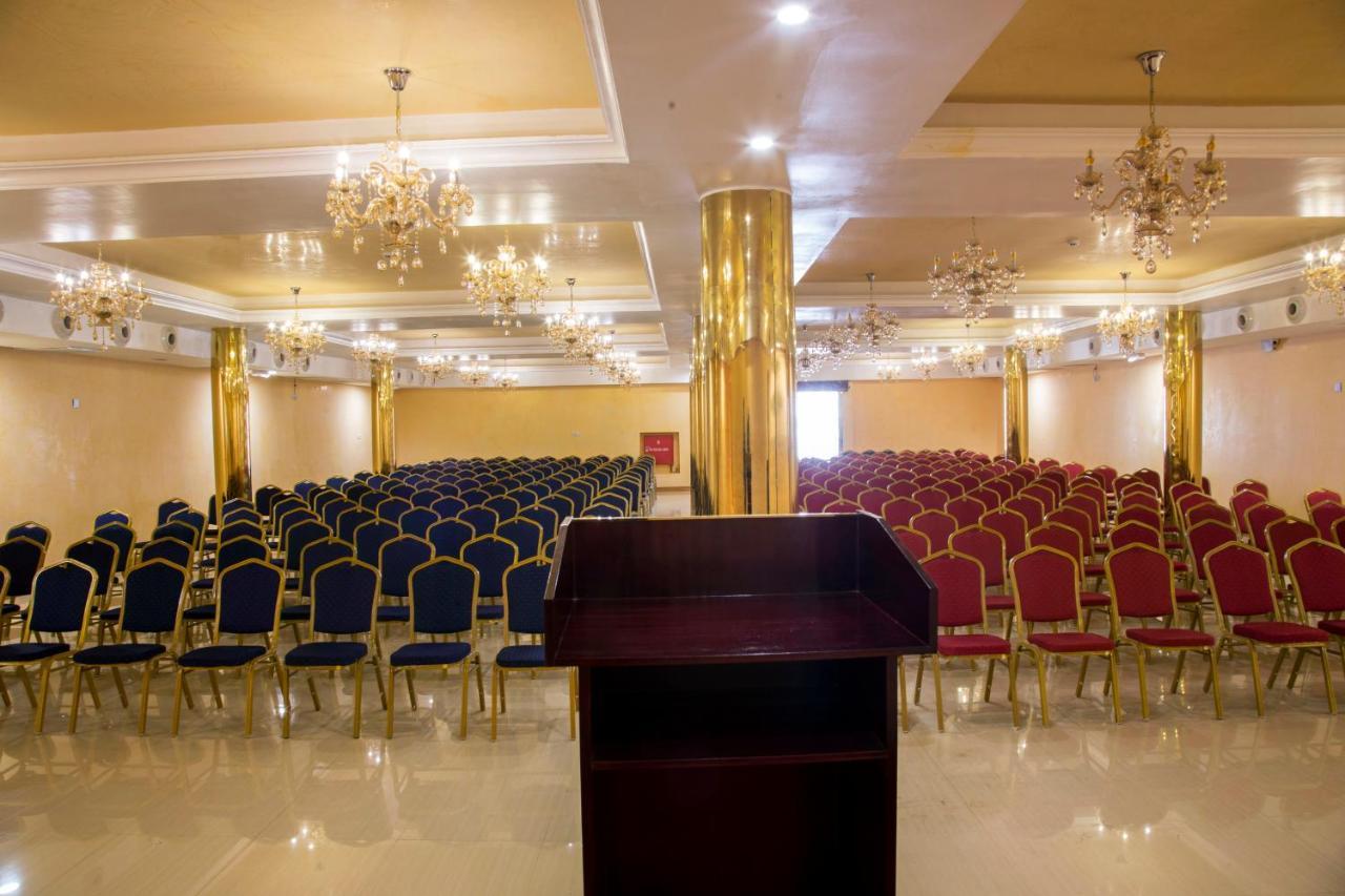 Bon Hotel Elvis Mobushipe Ngoại thất bức ảnh