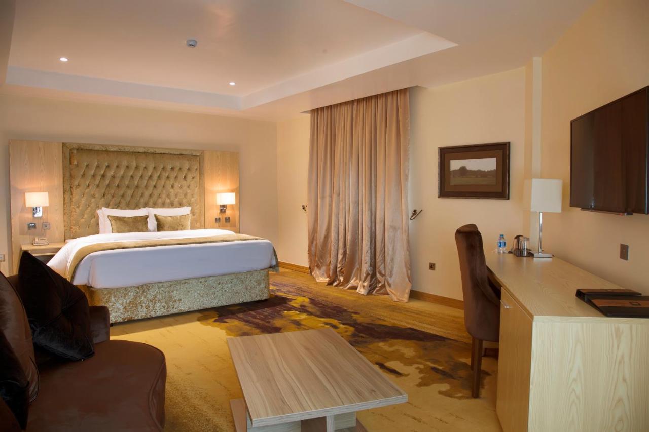 Bon Hotel Elvis Mobushipe Ngoại thất bức ảnh